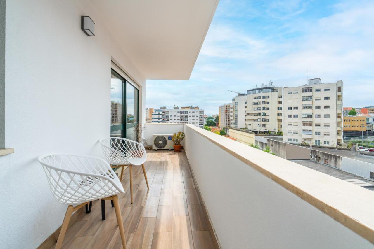 Gaia Terrace Apartamento Qian 2Br Ac L Free Parking Vila Nova de Gaia Exteriör bild